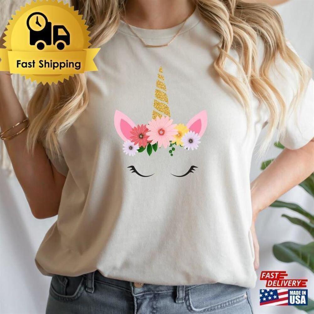 Unicorn Birthday Party Girls Cute Fan Retro Classic T Shirt